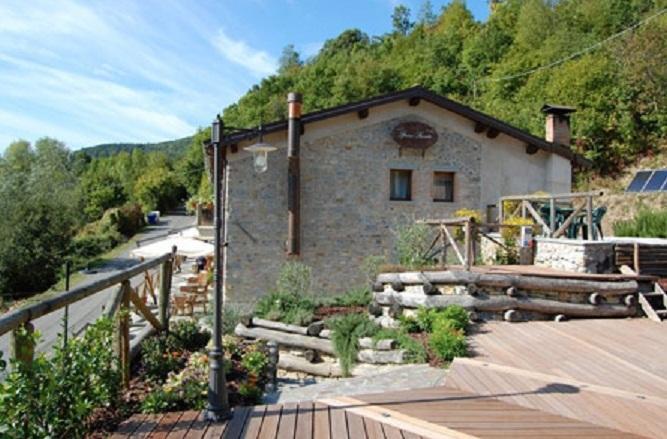 Spino Fiorito Stay Casola in Lunigiana المظهر الخارجي الصورة